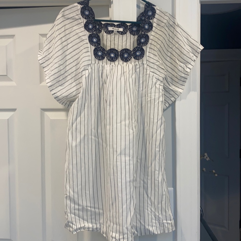 Embroidered madewell short sleeve dress